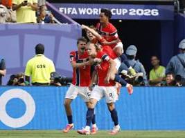 norwegen mit wm-sensation : torwart-hexer und tor-monster haaland fressen brasilien auf